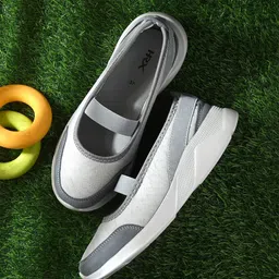 HRX by Hrithik Roshan Women Textile Walking Shoes-image-60