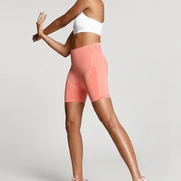 Puma Women Formknit Seamless Training Shorts image 2