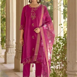 VredeVogel Women Floral Embroidered Regular Kurta with Trousers & With Dupatta-picture-45