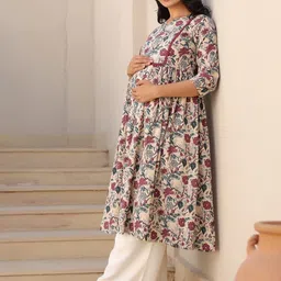 assume fab Women Printed Viscose Rayon Anarkali Kurta image 5