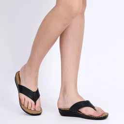 trase Women Soft Ortho Flats Sandal image 2