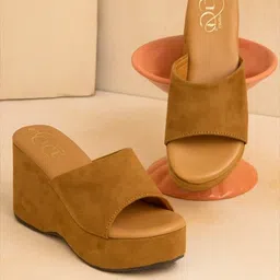 gg360 Women Wedges Sandal image 1