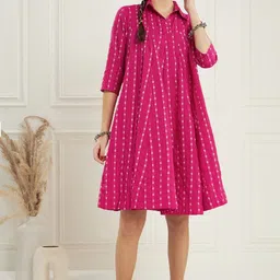 demirner Women Printed Cotton Blend Flared Kurta image 3