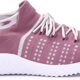 feetees Outdoors For Women image 2