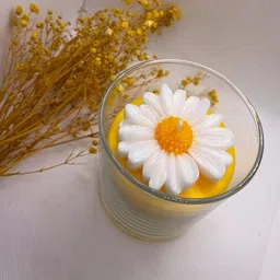 homelore Scented glass with daisy flower candle (Multicolour, Pack of 1) Candle image 2