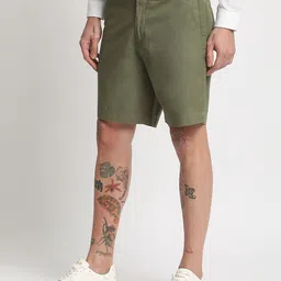 the bear house Solid Men Green Casual Shorts-picture-13