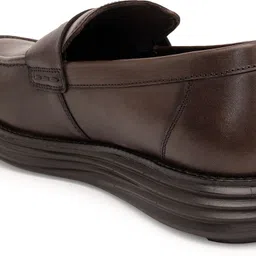 Thomas Crick Sophisticated Dual-Tone Leather Loafers with Enhanced Comfort Corporate Casuals For Men image 2