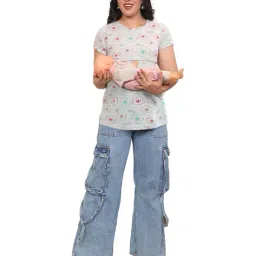 mama & bebe Women Floral Print T-Shirt with Shorts Sleeves image 1