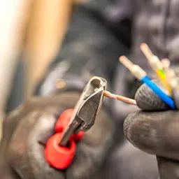 B K Jagan &a; Co 165mm Carbon Steel Side Cutting Plier, 1122-N image 4