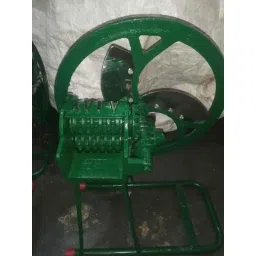 Ajay 6kg Cast Iron &a; Stainless Steel Green Palak Saag &a; Vegetable Cutting Machine with Pipe Stand image 2