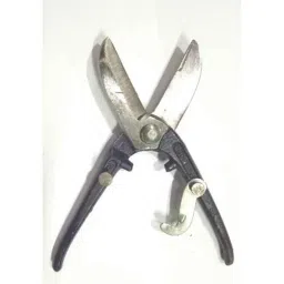 Lovely Jet 12 Inch Tin Cutter with Spring image 3