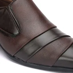 sir corbett Slip On For Men image 4