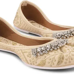 divastri Jutis For Women-picture-21