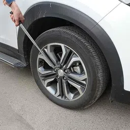 B K Jagan &a; Co 450mm 1/2 inch Chrome Vanadium Steel Square Drive L Handle with 17 mm Socket image 4