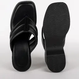 gg360 Women Wedges Sandal image 2