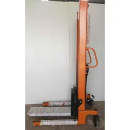 4G 2 Ton 1.6m Hydraulic Manual Forklift image 2