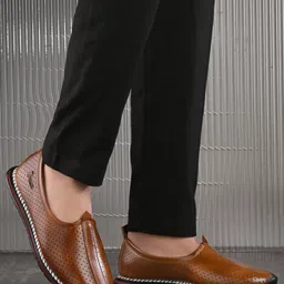 green carpet Casual Loafer & Juttis Party Nagra Festive wear Shoes For Mens & Boys Party Wear For Men image 2