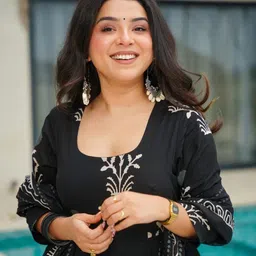 divastri Women Viscose Rayon Kurta Palazzo Dupatta Set image 4