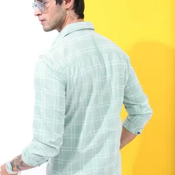 highlander Men Slim Fit Checkered Cut Away Collar Casual Shirt image 2