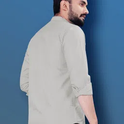 vebnor Men Regular Fit Solid Mandarin Collar Casual Shirt image 2