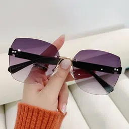 the magnifique Gradient, UV Protection Rectangular Sunglasses (Free Size)-picture-22
