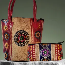 classique Women Red Hand-held Bag-picture-35