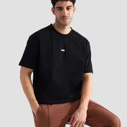Men Solid Crew Neck Pure Cotton Black T-Shirt-image-66