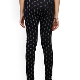 IndiWeaves Girls Pack Of 5 Printed Pure Cotton Ankle Length Leggings image 5