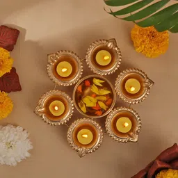 homing thsitle Decorative Urli Bowl for Home Temple & Festive Flower Decoration & Diwali Iron Table Diya image 5