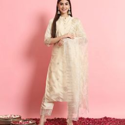 vredevogel Women Silk Blend Kurta Pant Dupatta Set-picture-26