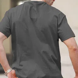 tripr Pack of 4 Men Solid Round Neck Cotton Blend Multicolor T-Shirt image 2