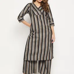bitterlime Women Pure Cotton Kurta Palazzo Set-picture-48