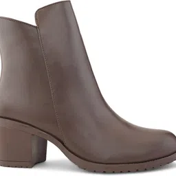 roadster Comfortable Outdoor Synthetic Leather Boots For Women image 4