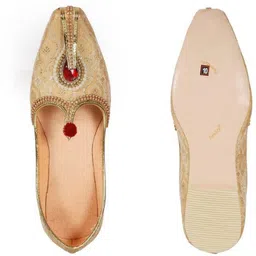 eco friendly Wedding Wear Golden Heritage Majestic Royale Sherwani Jutti – Legacy Edition Jutis For Men image 3