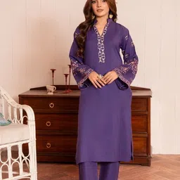 diggiwal Women Cotton Rayon Kurta Pant Set image 1