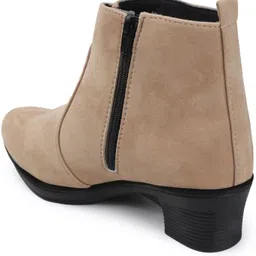 the all way Classic Charm Chelsea Boots Boots For Women image 4