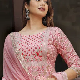 shalig Women Viscose Rayon Kurta Pant Dupatta Set-picture-24