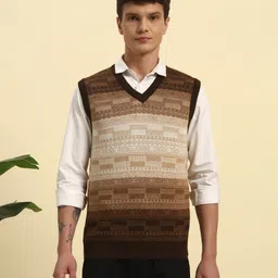 Men Colorblock V Neck Brown Sweater-image-75