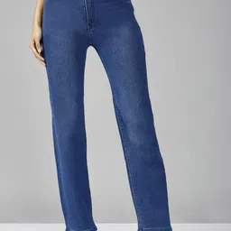 The Roadster Lifestyle Co Comfort Straight Fit High-Rise Light Fade Clean Look Jeans-image-26