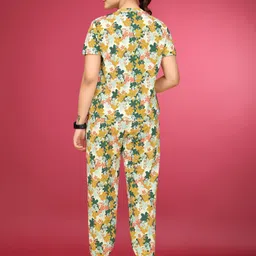 sakarmaa Printed Women Track Suit image 2