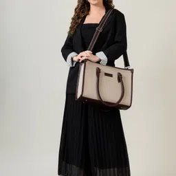 pramadda pure luxury Women Beige Tote image 2