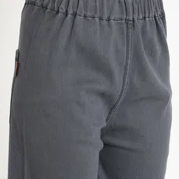 BAESD Women Mid-Rise Cropped Cotton Parallel Trousers image 4