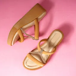 madam maya Women Wedges Sandal-picture-10