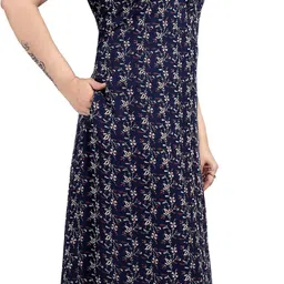 mahaarani Women Nighty image 3