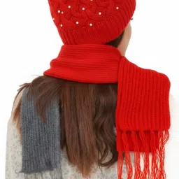 barbareekebazar Beanie image 3