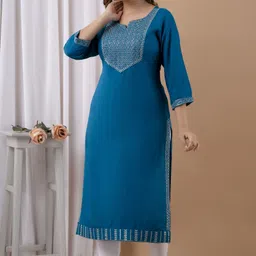 his&her Women Embroidered Viscose Rayon Straight Kurta image 3