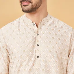 indus route by pantaloons Men Dyed/Ombre Viscose Rayon Straight Kurta image 5