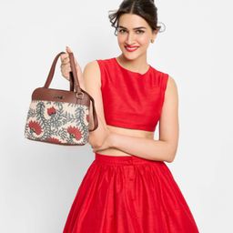 zouk Beige, Red Women Sling Bag Nawabi Couture OOO Sling Bag-picture-23