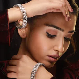 Jazz and Sizzle Set Of 2 Silver-Plated Leaf Shaped Bangles image 4