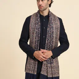 Zamour Men Woven Design Stole-picture-19